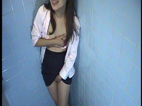 都内某所の公園トイレオナニーおしっこ盗撮スパイカメラ映像4時間29人　サンプル画像11